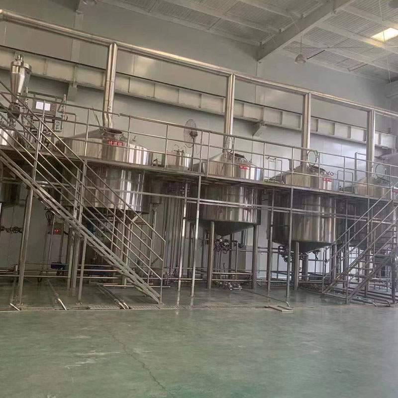 白塔精酿啤酒设备厂—平面布置、设备设计、制造、调试、培训等一条龙服务_COPY